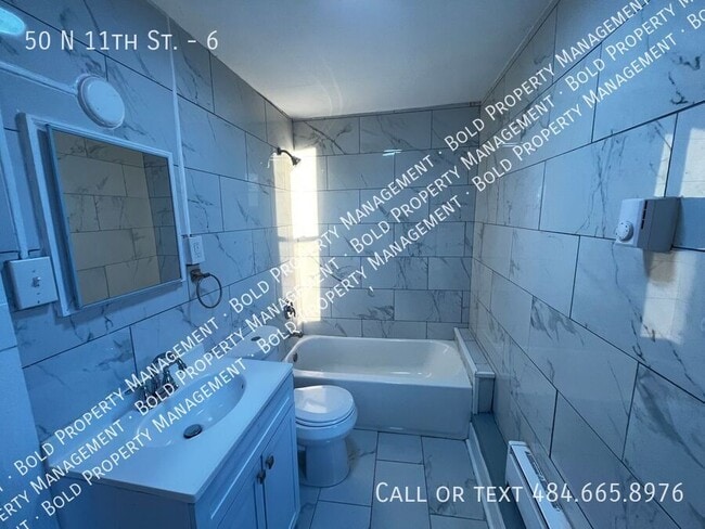 Building Photo - 50 N 11th St