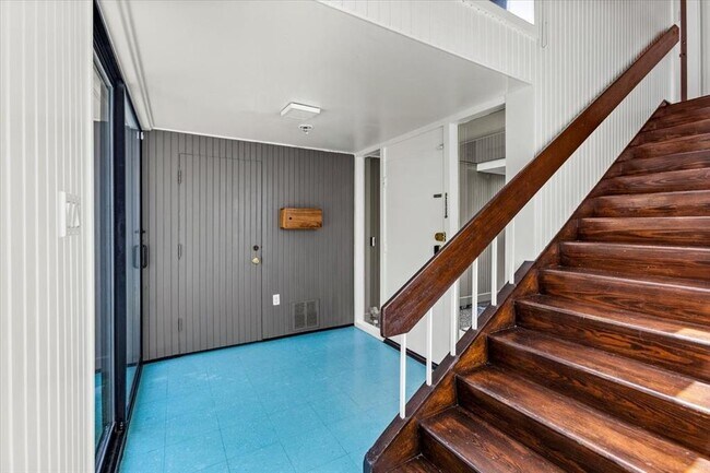 Foto del edificio - 1310 Harbor View Dr