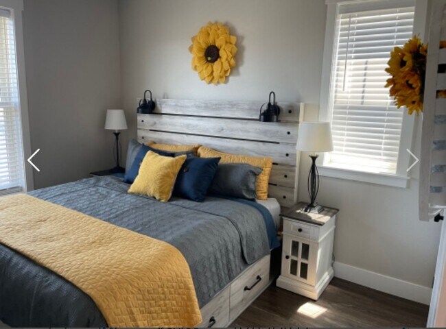 Foto del edificio - Fully furnished home in heart of newly built subdivision