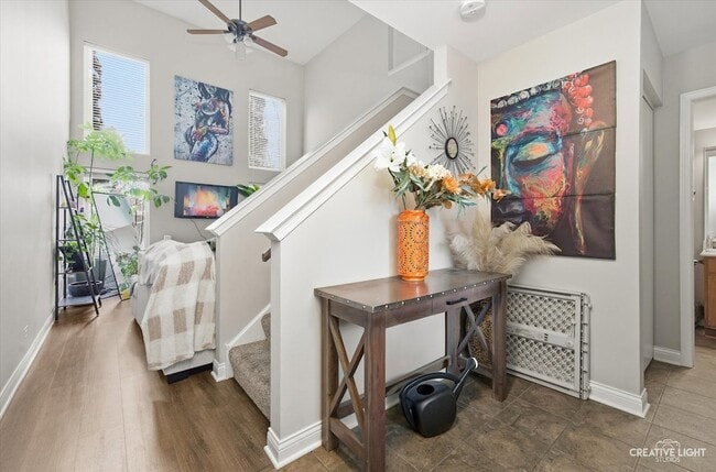 Building Photo - 966 Ainsley Dr