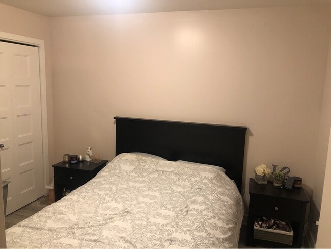 Building Photo - 4220 Rue De Salaberry