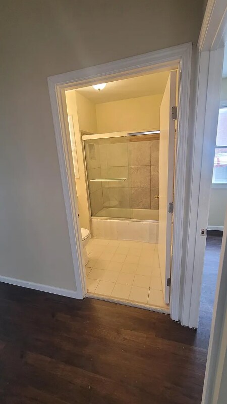 Foto del edificio - 4485 W 136th St