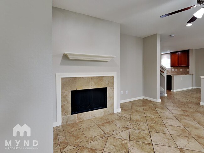 Building Photo - 7102 Cypress Pr Dr
