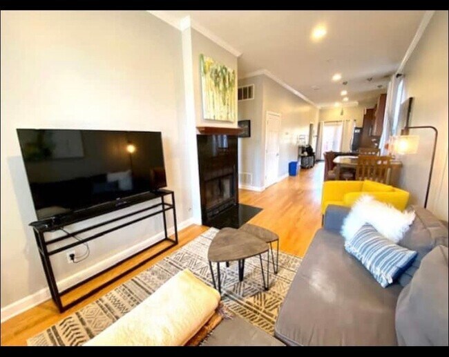 Foto del edificio - 1434 W Fletcher St