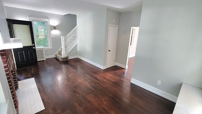Foto del edificio - 542 N Fairmount St