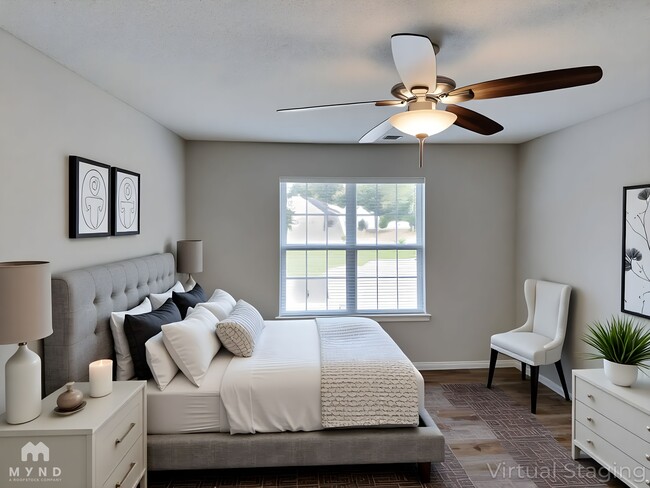 Foto del edificio - 4702 Mallard Creek Dr