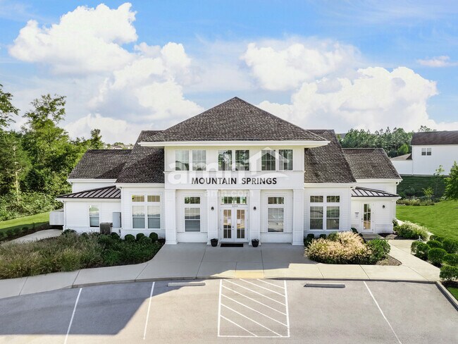 Building Photo - 5225 Tupelo St