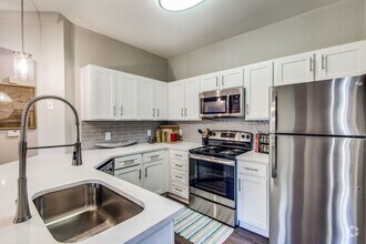 Building Photo - 12599 Briar Forest Dr