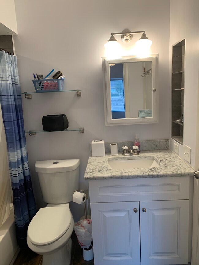 Building Photo - 3082 Landmark Blvd