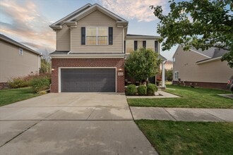 Building Photo - 26422 Elk Run E