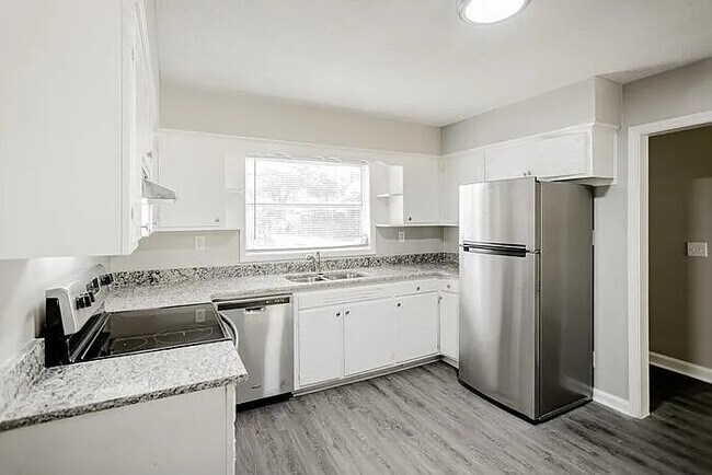 Foto del edificio - 3225 Mustang Dr