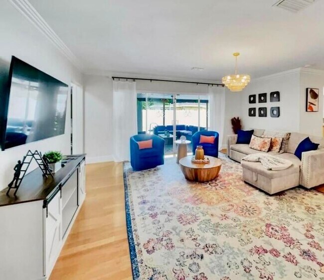 Foto del edificio - 5940 NE 22nd Ave