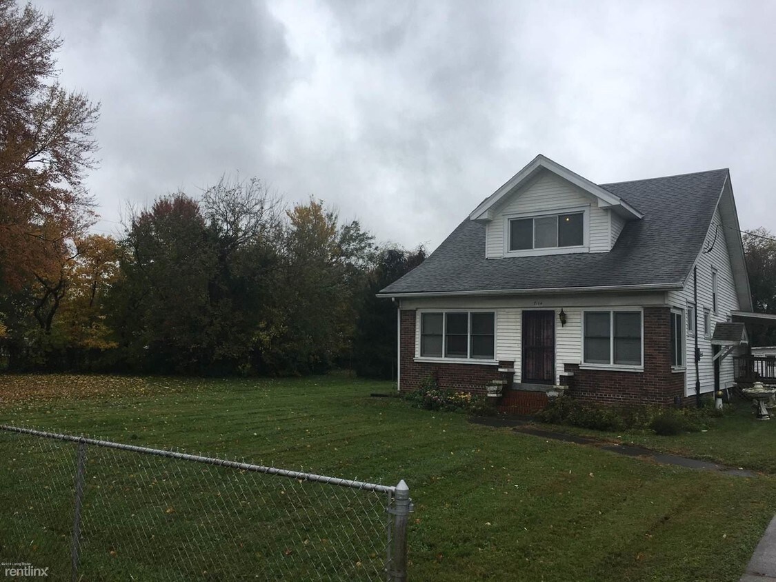 Foto principal - 3 br, 1 bath House - 7114 Lower Hunters Trce