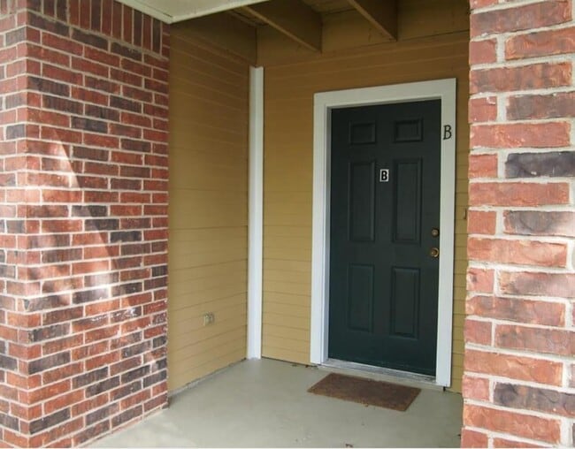 Building Photo - 4304 Duval Rd