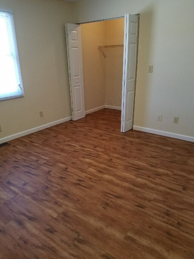 Foto del edificio - Dexter Grant Townhouses