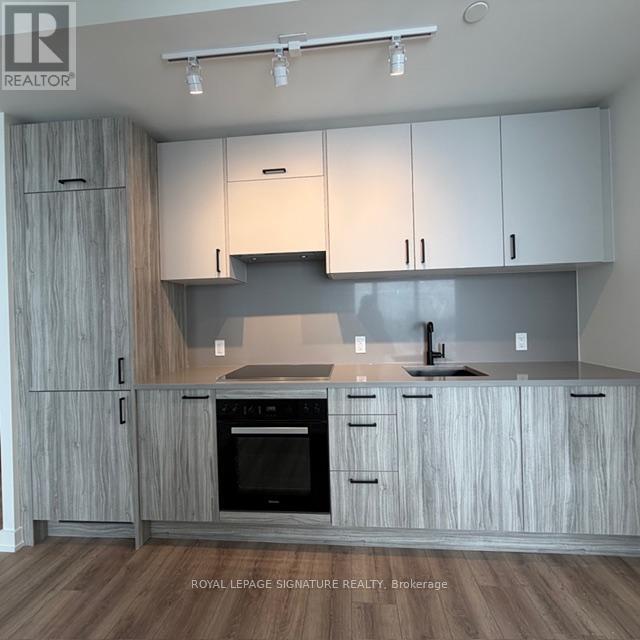 Building Photo - 1 Quarrington Lane