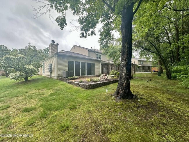 Building Photo - 143 Archery Ct