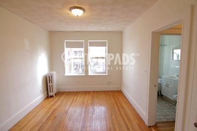 Building Photo - 2 bedroom in Somerville MA 02143