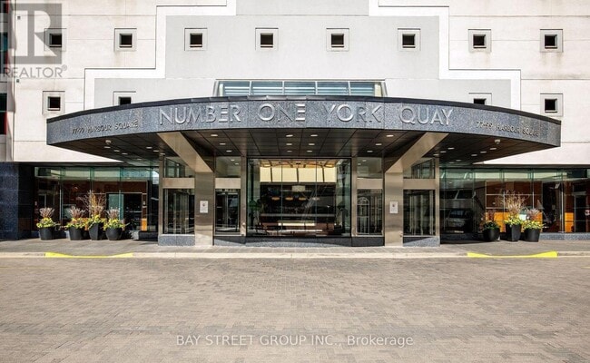Building Photo - 77 Harbour Square