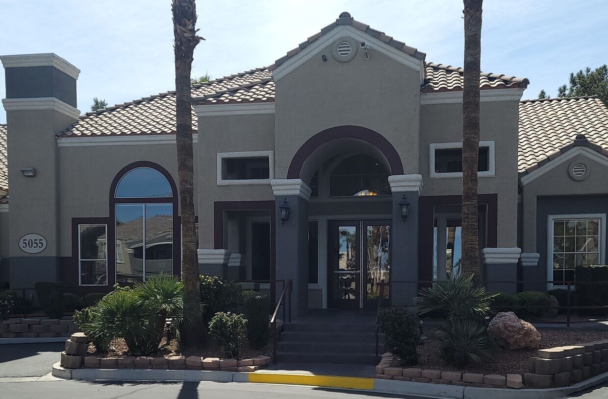 Foto principal - The Perfect One Bedroom, One Bath Condo
