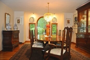 Foto del edificio - 4 Crestview Ln