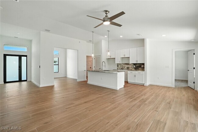 Foto del edificio - 2607 38th St SW