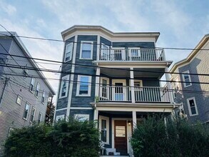 Building Photo - 15 Ashland St