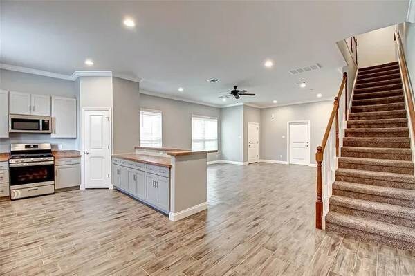 Building Photo - 2126 Abiding Grace Cir