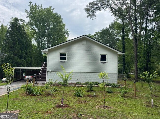 Building Photo - 291 Buckhorn Dr