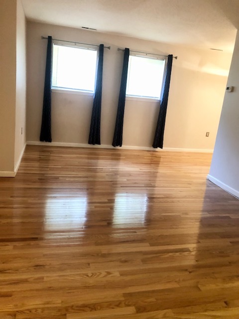 Foto del edificio - 1804 Snow Meadow Ln
