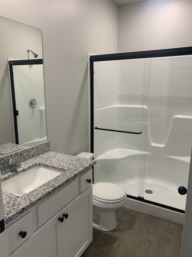 Foto del edificio - 13640 Hunters View St