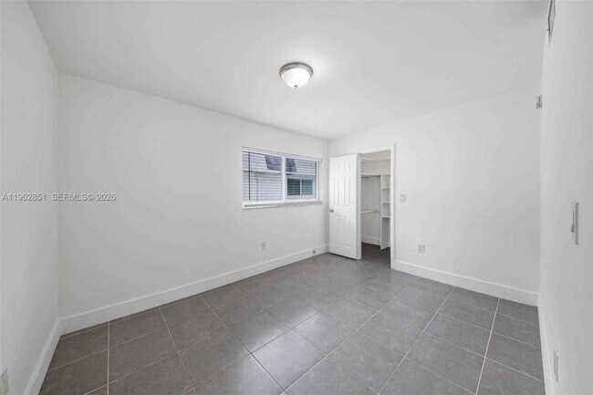 Building Photo - 740 81st St