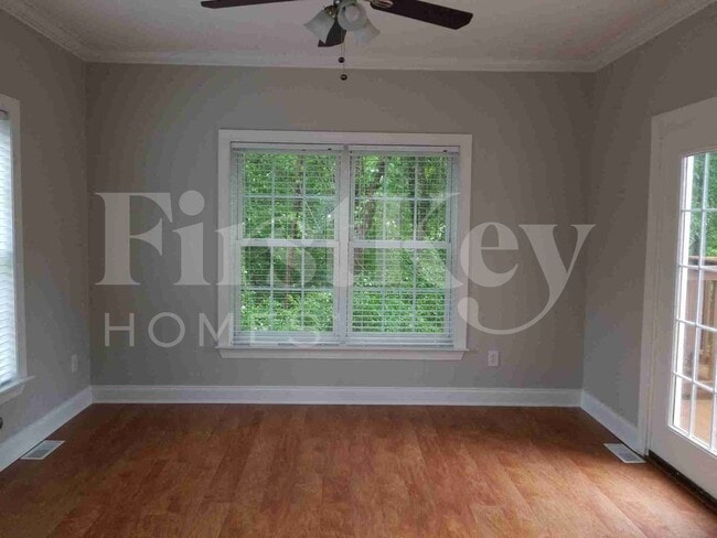 Foto del edificio - 1911 Chestnut Oak Ln