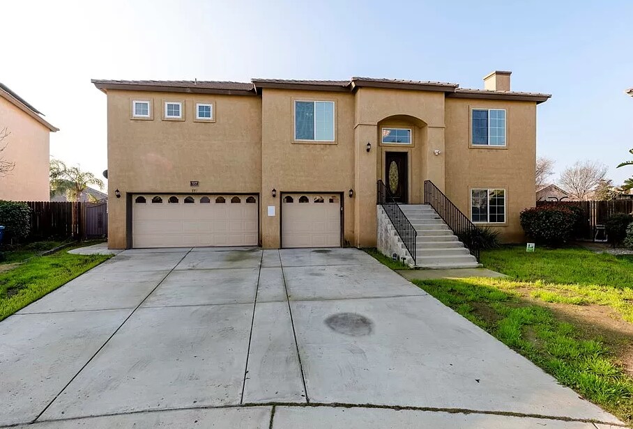 557 Blue Meadow Ct, Bakersfield, CA 93308 House Rental in Bakersfield