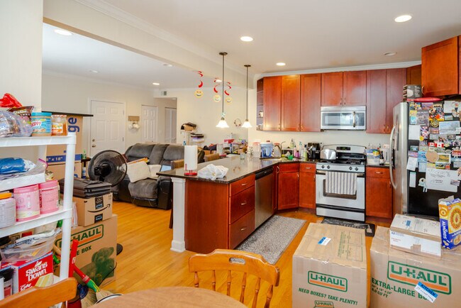 Foto del edificio - 6301 N Francisco Ave