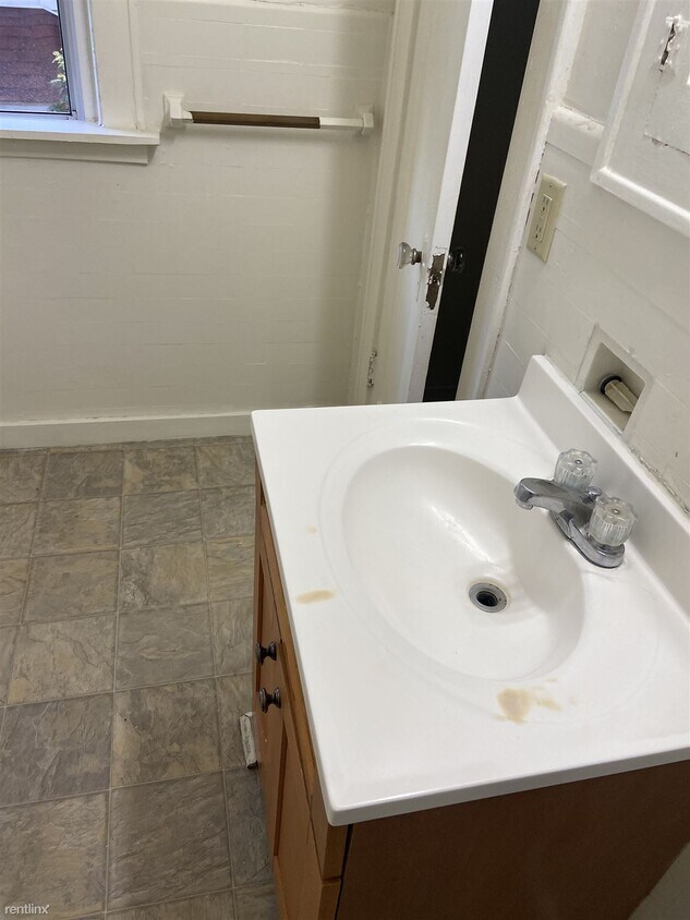Foto principal - 1 br, 1 bath Duplex - Pioneer 605 Smith SW...