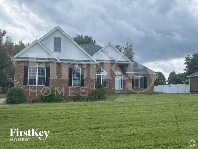 Building Photo - 3146 Southpoint Dr