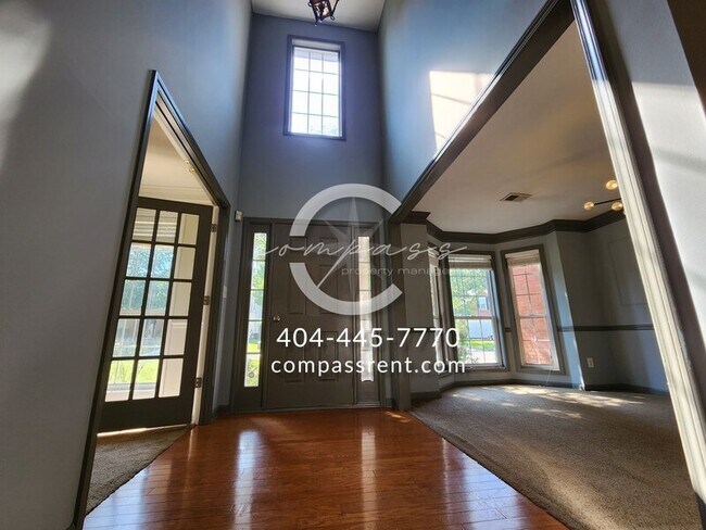 Foto del edificio - 6087 Farmwood Way SE