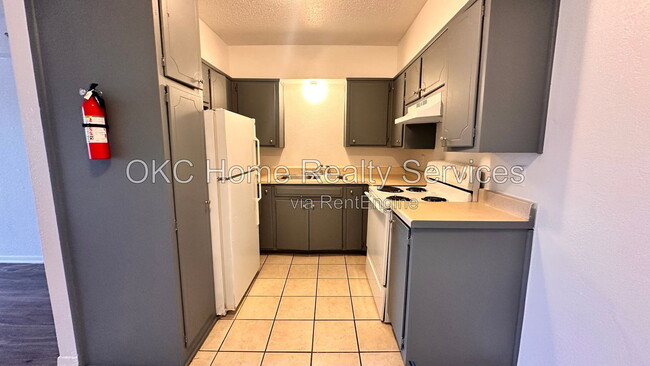 Photo - 712 Northeast 27th Street Apartment