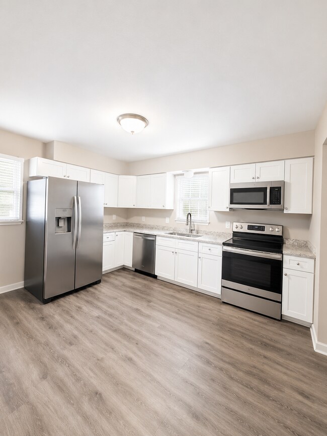 Foto del edificio - Completely Remodeled 3 Bedroom Home!