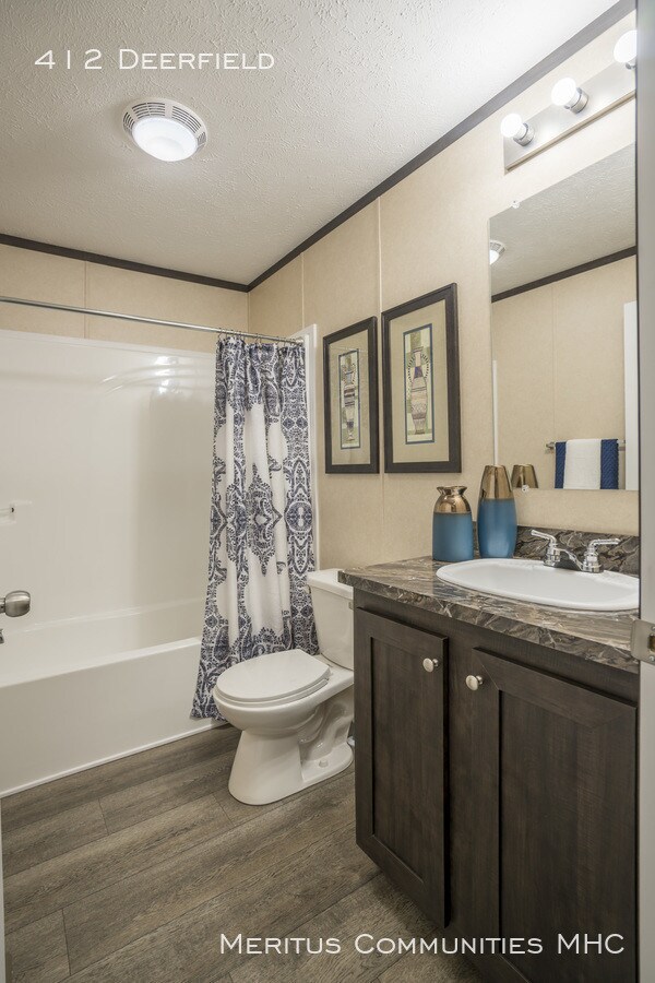Foto del edificio - $499.00 Security deposit LAST ONE LEFT