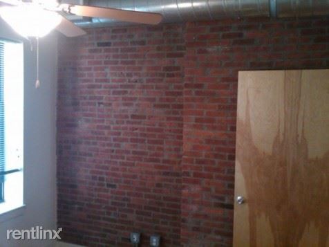Building Photo - 2 br, 1 bath Apartment - 303 1st St Apt 6
