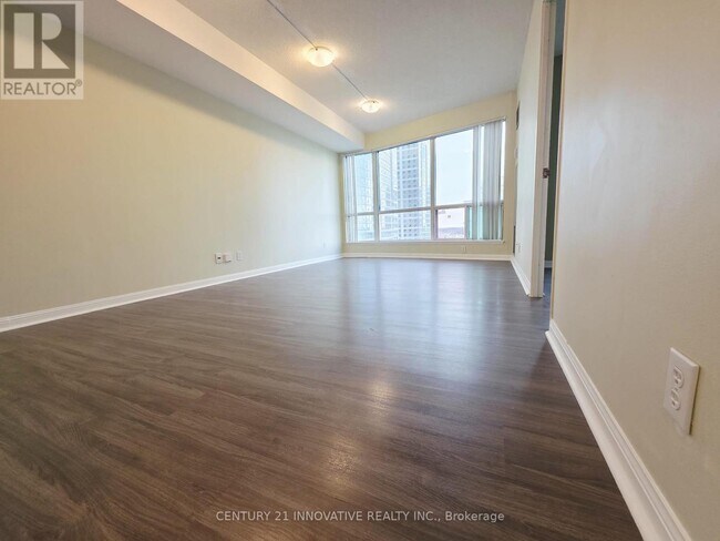 Building Photo - 18 Lee Centre Dr