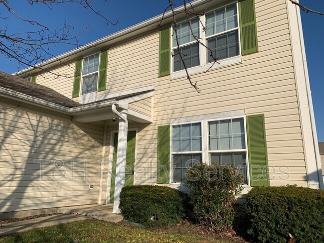 Building Photo - 10804 Chenille Ct