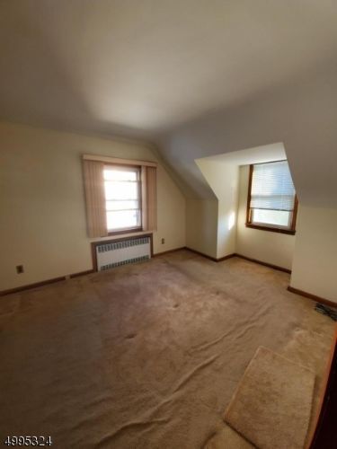 Building Photo - 98 Sanford Ave