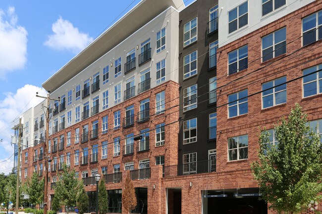 Foto del edificio - Camden Buckhead Square
