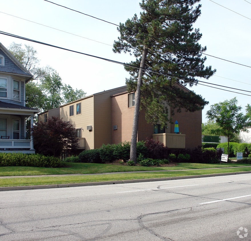 Building Photo - 2479 2nd St