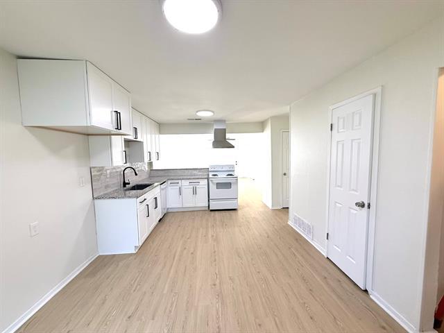 Foto del edificio - 1401 Arvel Cir