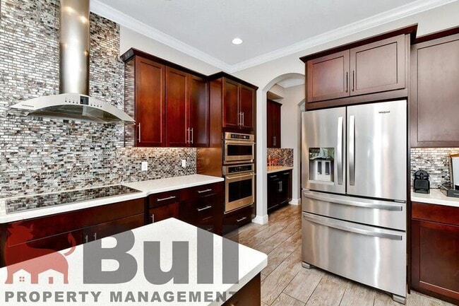 Building Photo - 8233 Canetti St