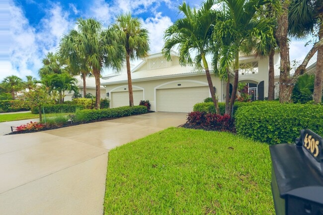 Building Photo - ** FIDDLER'S CREEK CARDINAL COVE 2/2 BEAUT...